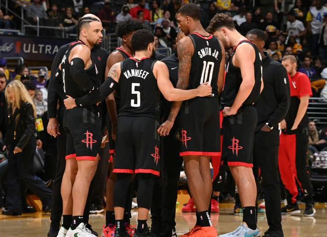 而是整季积 而是整季积