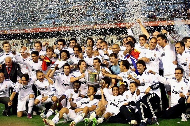 人员更迭的